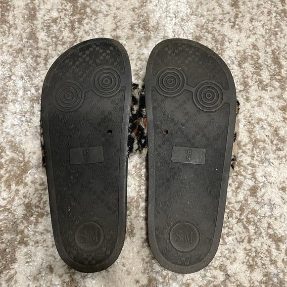 Steve Madden women’s slides size 9 - Picture 2 of 3